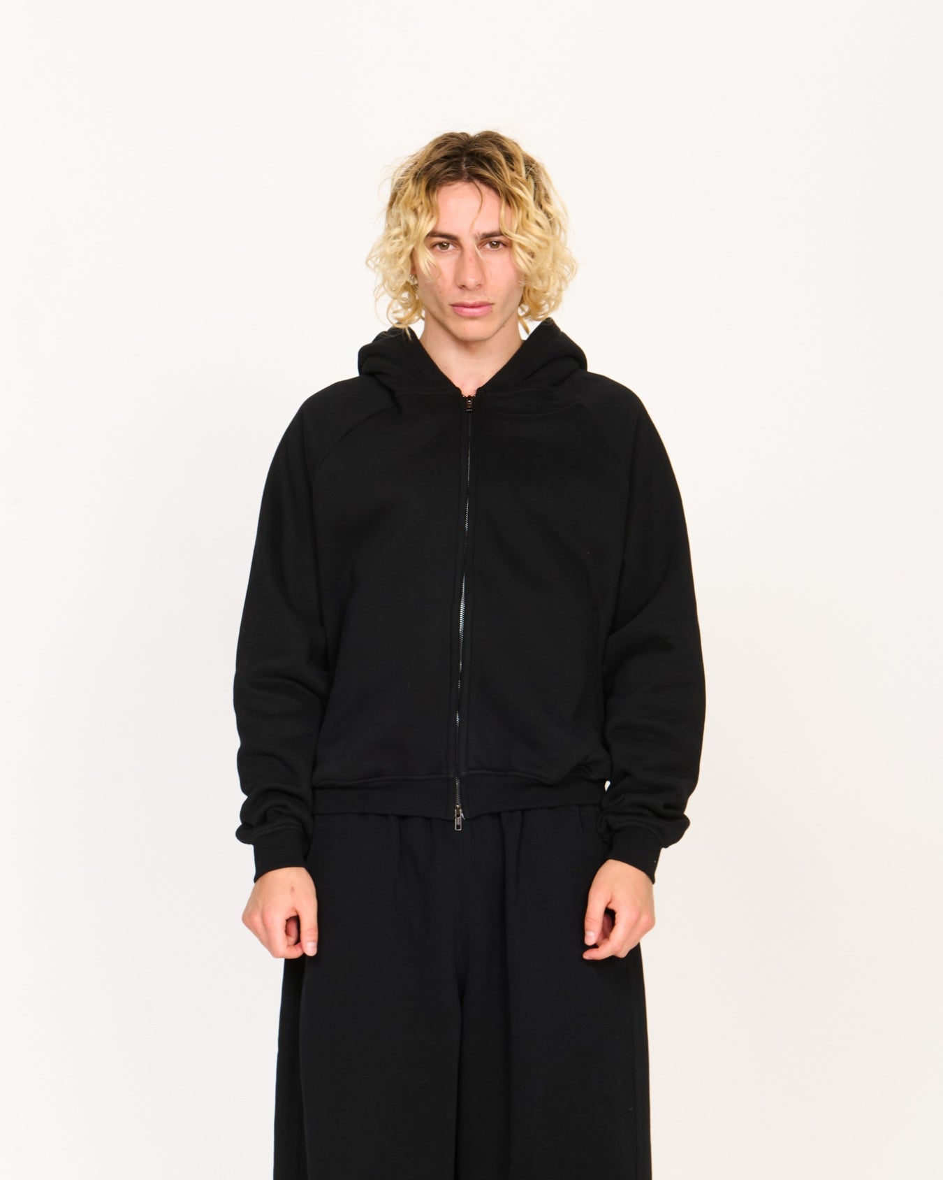 Bluza z Zamkiem (Czarna)